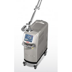 1064 激光美肌淨⽩嫩膚 - 加頸部